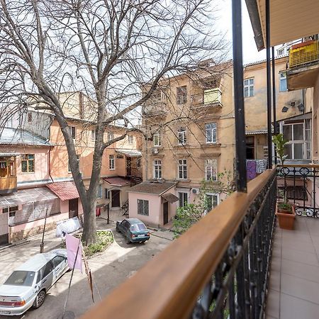 Studio Apartment In Center Of Odesa Dış mekan fotoğraf